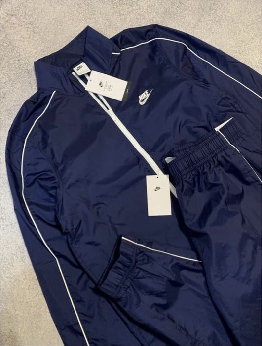 костюм Nike  в синьому колярі