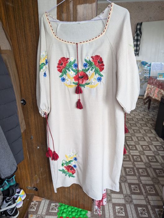 Вишиванка з поясом