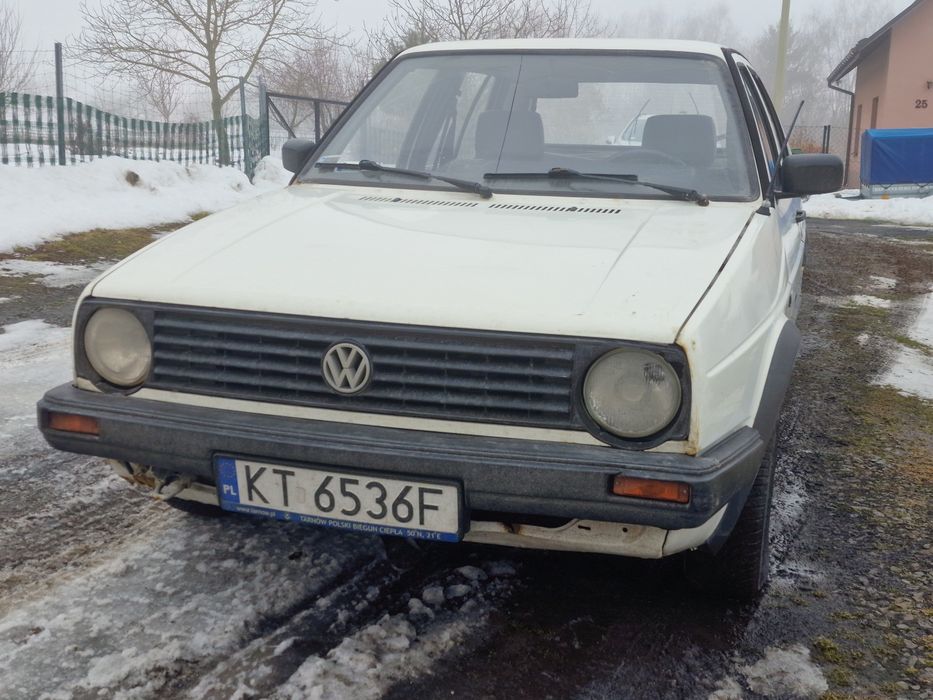 Volkswagen Golf II 1,8 benzyna ! Hak !