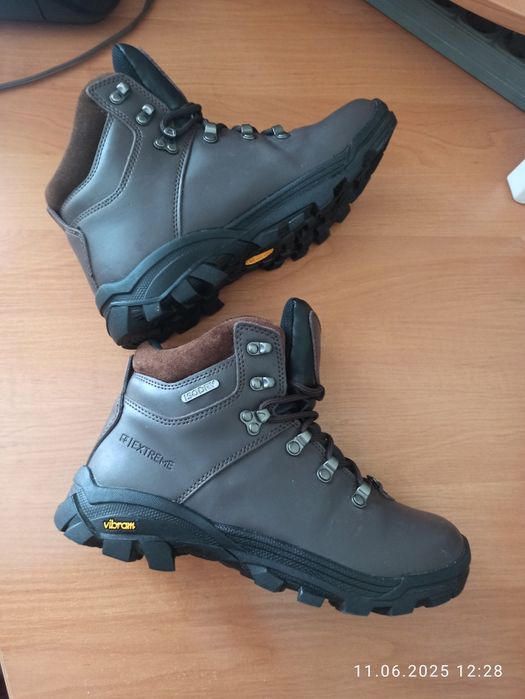 Ботинки Mountain Warehouse водонепроницаемые кожаные, стелька 26см.