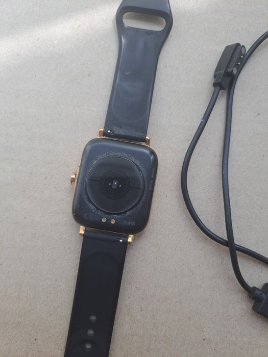 Смарт часы б.у в отличном состоянии