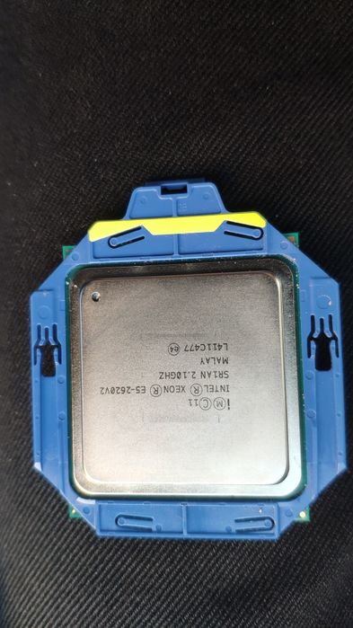 Процессор Intel XEON 6 Core E5-2620 V2 2.10 GHz/15M (SR1AN)