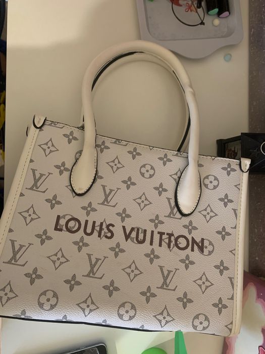 Продам сумку бу в гарному стані