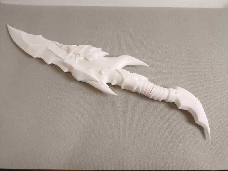 Solo Leveling Kamish's Wrath weapon | anime cosplay/props facas