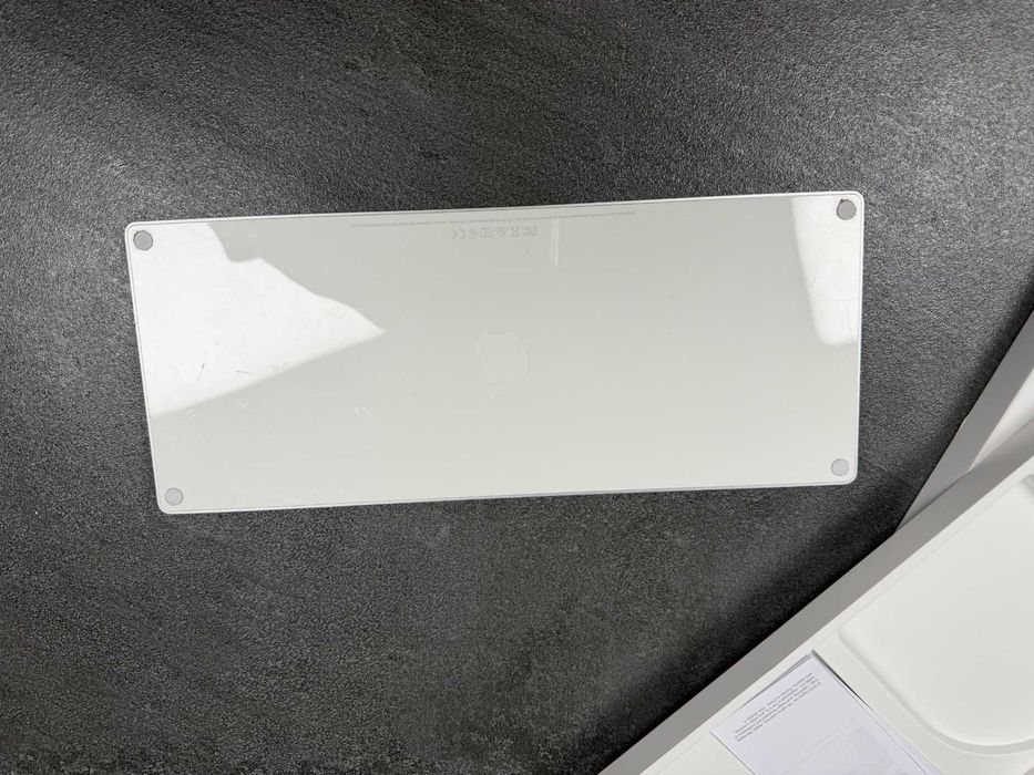 Оригінальна бездротова клавіатура Apple Magic Keyboard 2