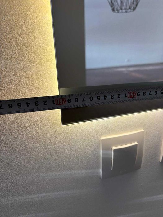 Vendo espelho com iluminação led