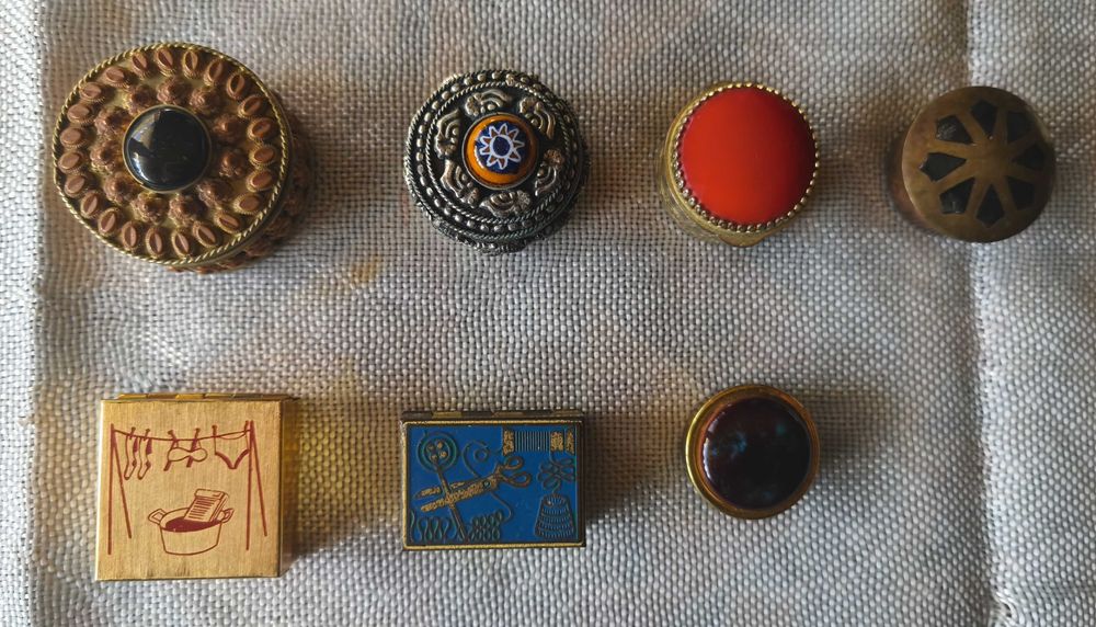 Lote de 7 mini caixas muito antigas