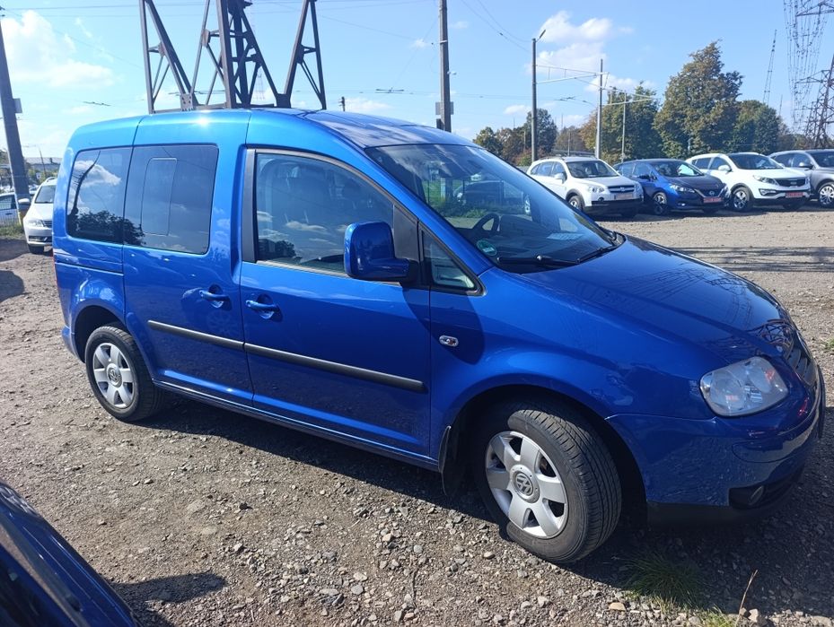 W Кадді 2009р. 1.6 бензин в рідній фарбі