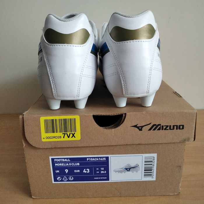 Buty piłkarskie MIZUNO Morelia Club roz.eu-43