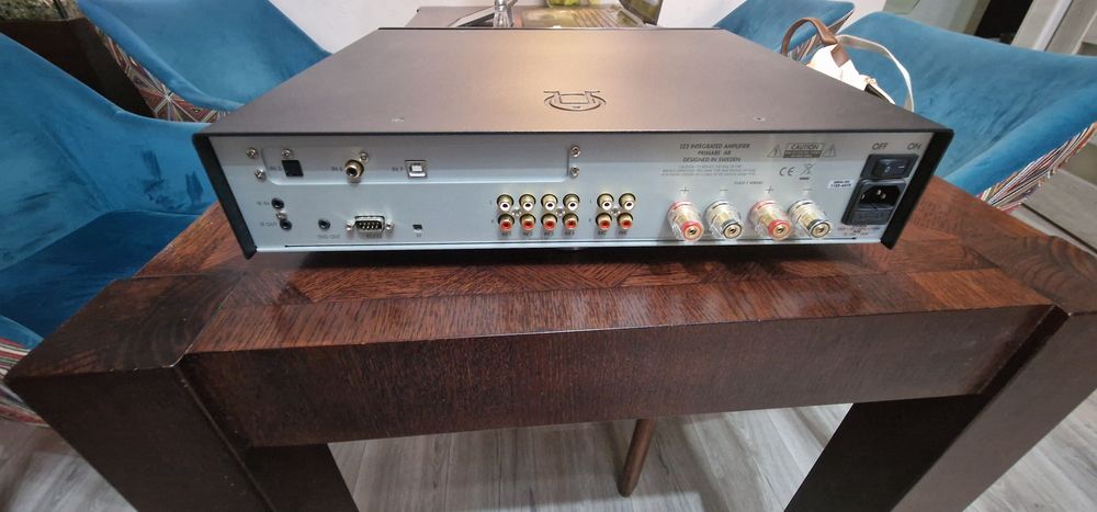 Primare i22 z DAC stan idealny.