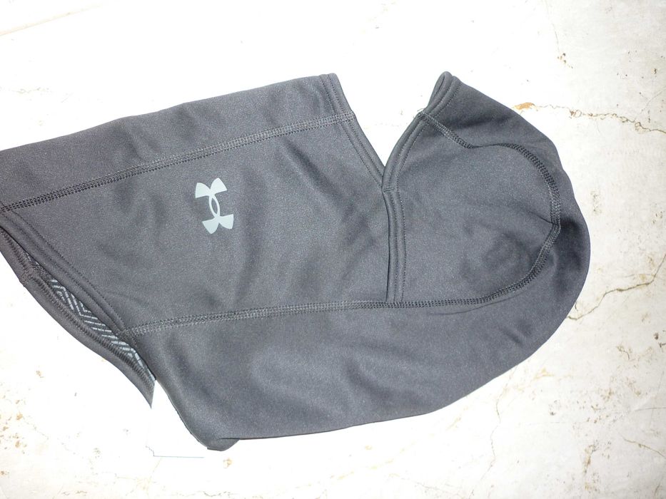 Under Armour kominiarka czarna nowa