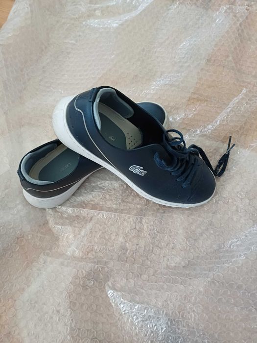 Ténis Lacoste de senhora