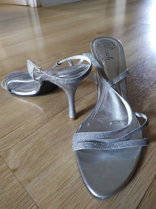 Buty na obcasie 39/40 Desiqual