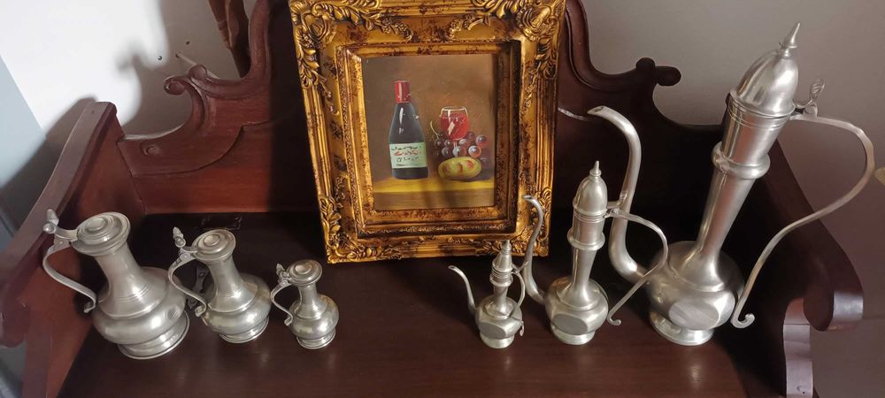 Estanhos, cobre e madeira