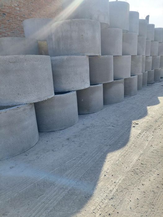 Бетонні кільця бетонні кільця для криниці