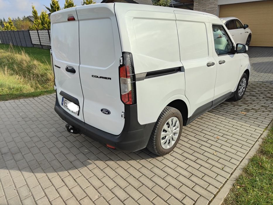 Ford Courier Transit