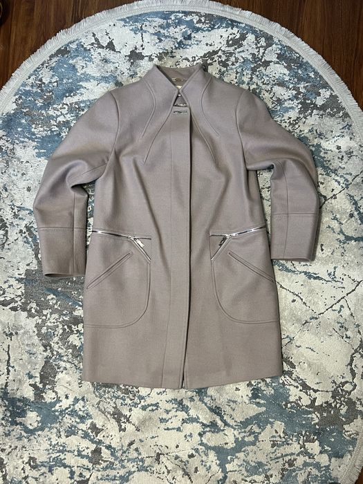 Напів пальто жіноче