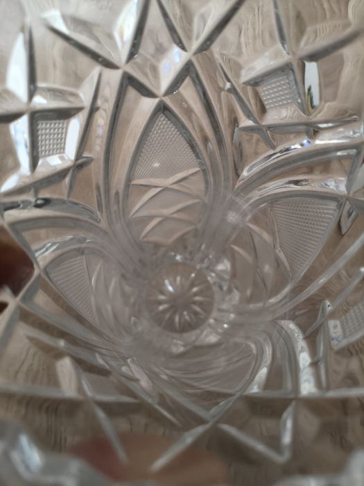 Жаростойкая утятница и салатницы Франция, хрустальная ваза для цветов