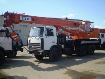 Услуги автокрана 10-30 т. 28 м. Автокран Манипулятора/Трал/Мини Погруз
