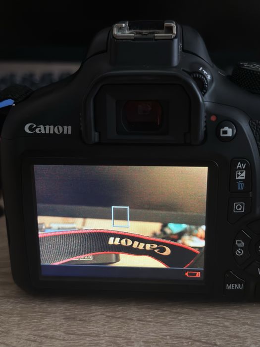 Canon EOS 1300D