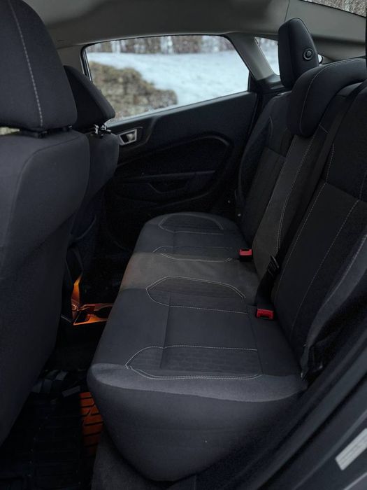 FORD FIESTA 2013 рік