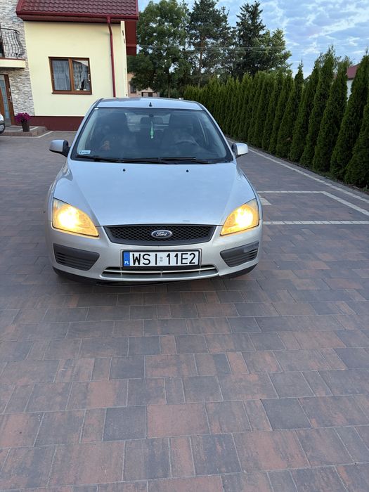 ford focus.