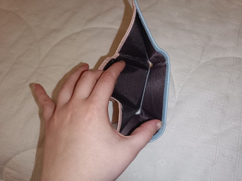 Carteira pequena de coelhinho fofo