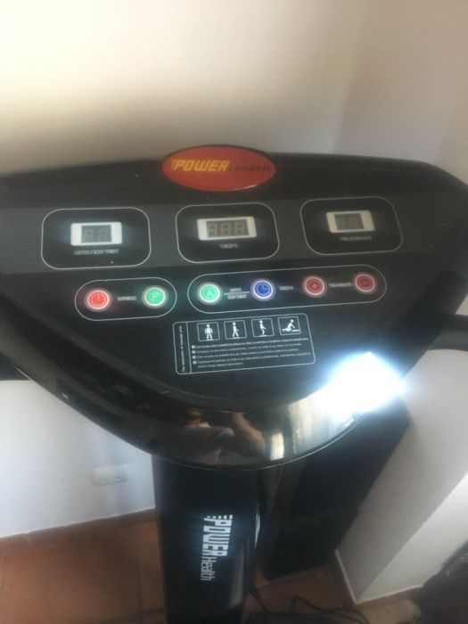 Placa de treino Vibroplate fitness como NOVA