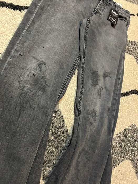 Клёш/flared джинсы 
Длина 112
Выход 26
Талия 41
Бедро