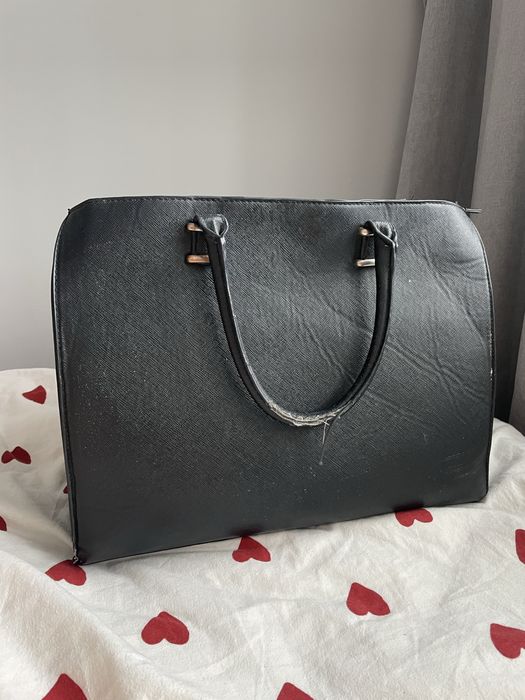 Pojemna torba H&M większa niż a4 czarna