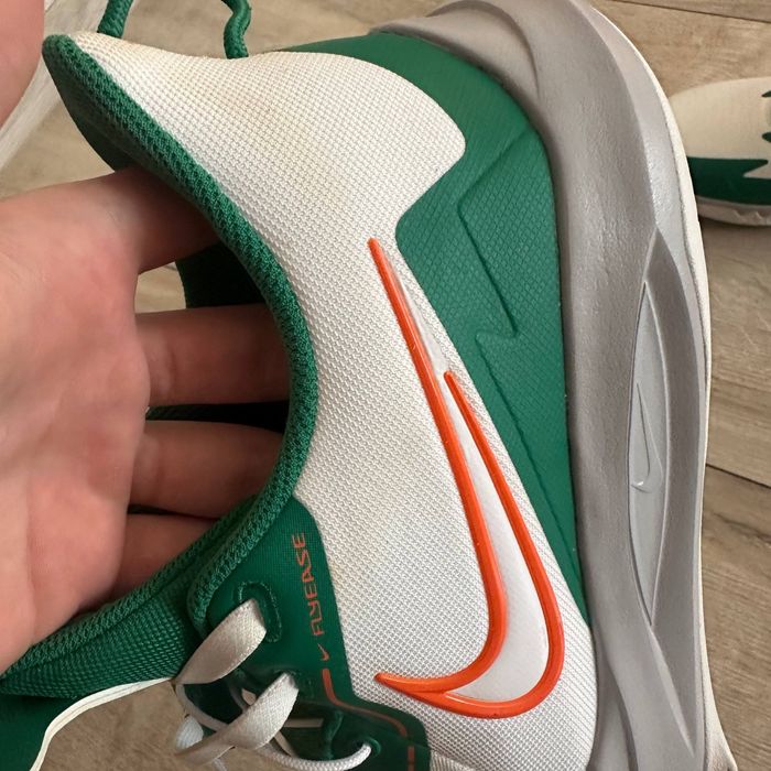 Nike precision 6