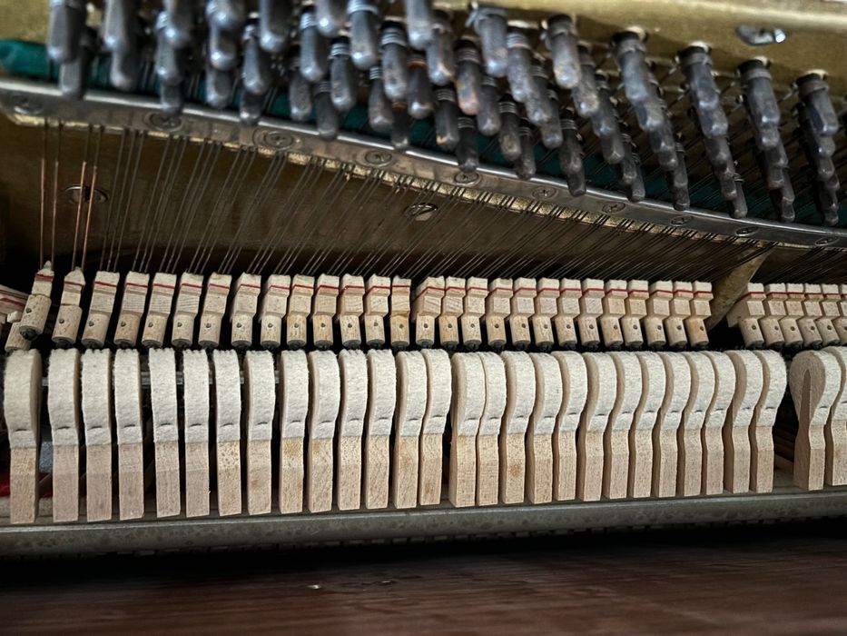 Pianino Smolensk z 1991 r. Bardzo dobry stan