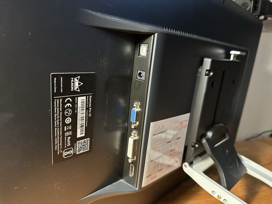 Monitor Huion Kamvas 22 GT-221 stan idealny