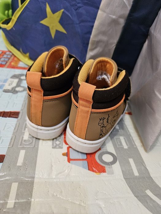 Взуття на хлопчика 22 розмір