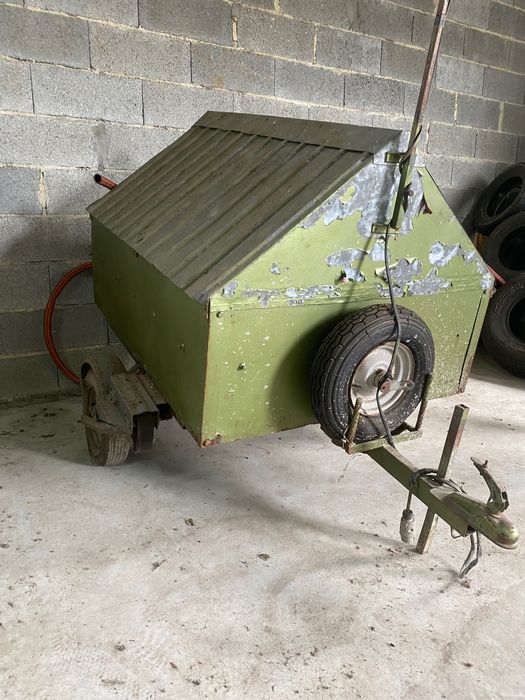 Atrelado de caça (cães)