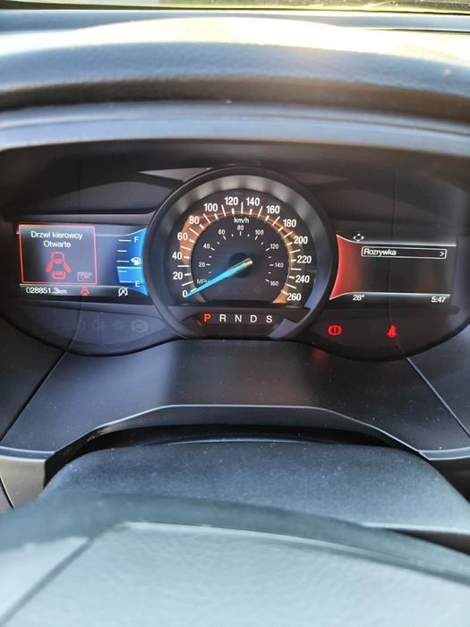 Samochod Ford Edge