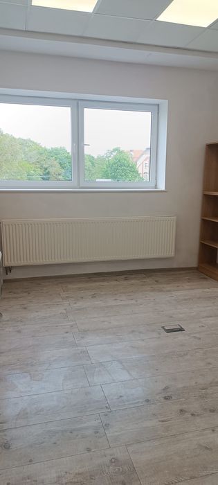 Pomieszczenie biurowe Jagiellońska