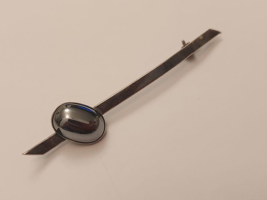 Srebrna broszka Vintage z lat 80