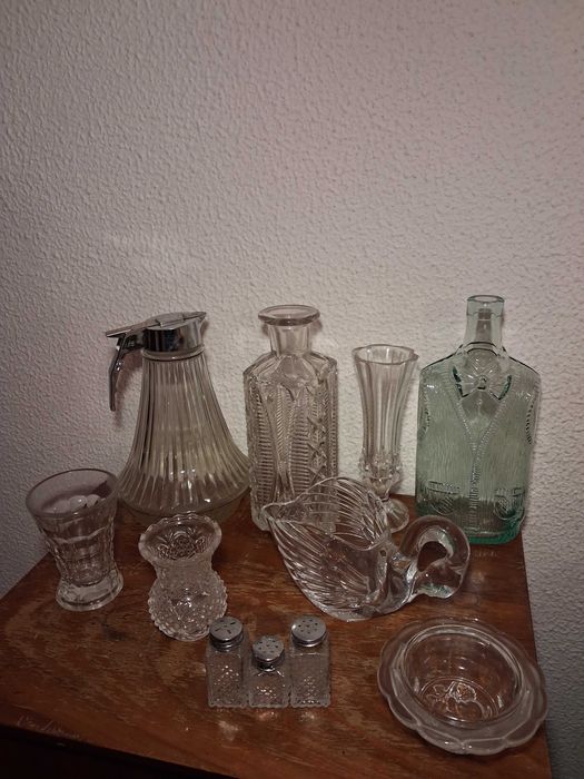 Glass items. Lot or individual