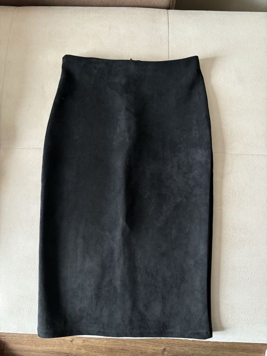 Спідниця олівець, замшева, чорна, М