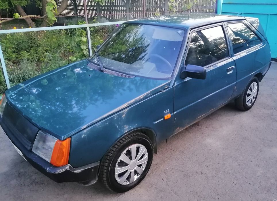 Продам ЗАЗ Таврию 2004г.