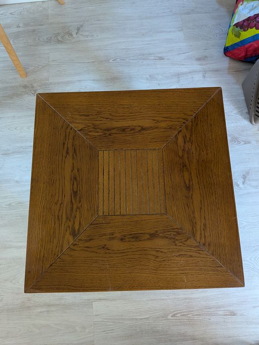 Mesa de madeira, pequena / muito bom estado