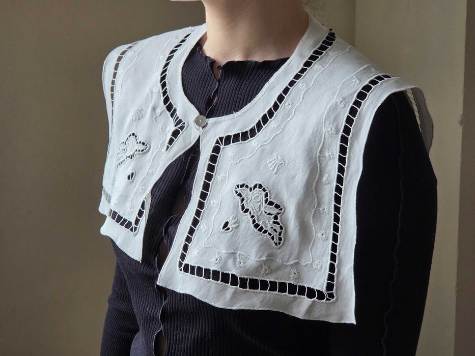 Комірець витинанка білий GUNIA