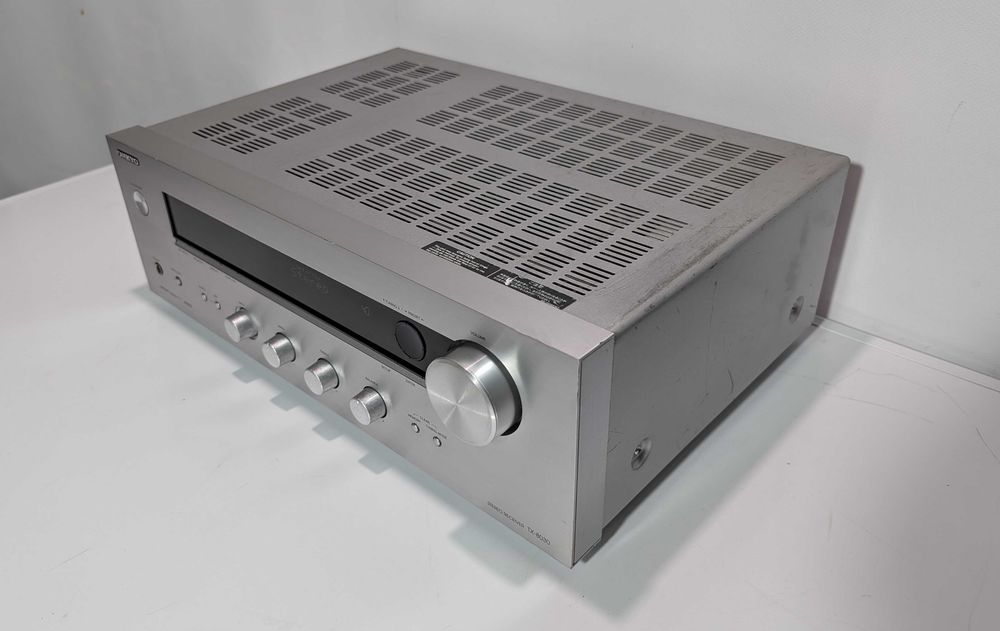 Стерео ресивер Onkyo TX-8030, має 120 Вт/канал/Пульт/4-16 Ом/WRAT