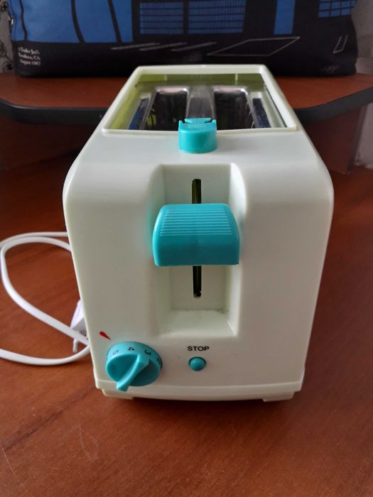 Продам тостер SANUSYЕ. Електронні цифрові ваги SF-400, 5 кг для кухні.