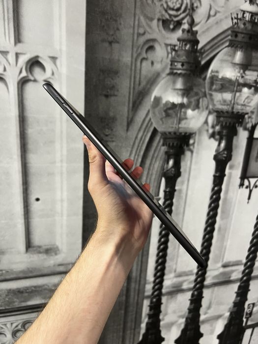 iPad 7th 128gb 2020 10.2 Space Gray АКБ 95% планшет з гарантією