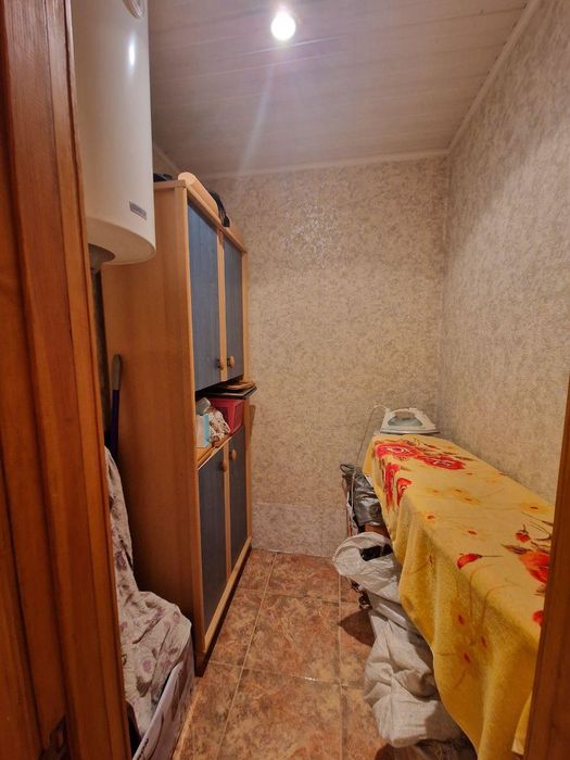 Продам простору 3-кімнатну квартиру на вул. А. Корольова (957-637)