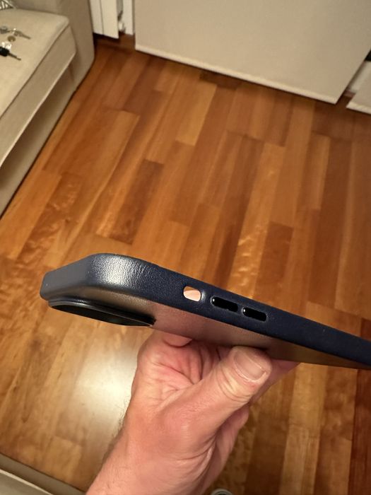 Capa original pele iPhone 14 Promax (roxa escura)