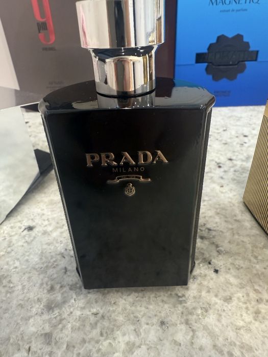 Prada l’homme intense