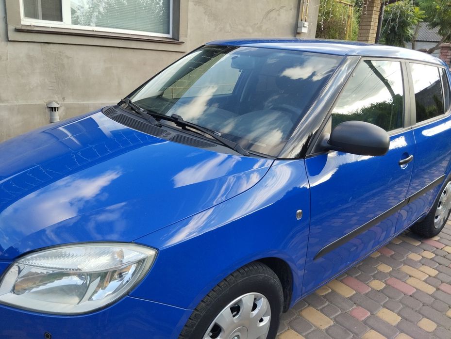 Продам Skoda fabia 2009